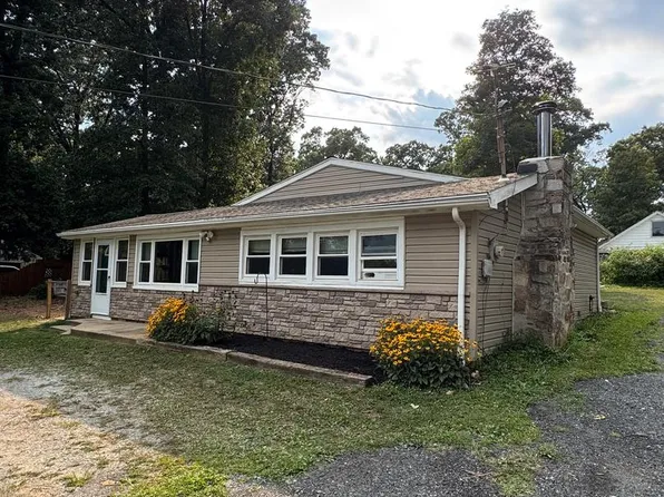 93 Meadow Trl, Delta, PA 17314