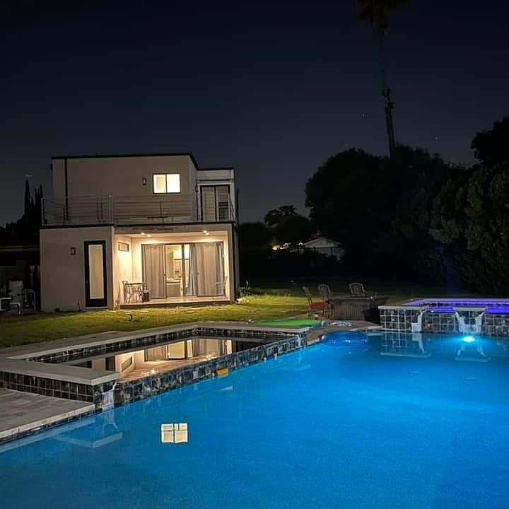 1st image of 5839 Shirley Ave