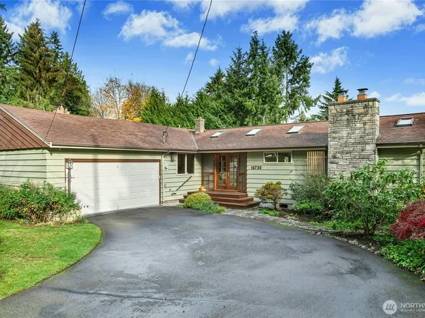 16730 32nd Place NE, Lake Forest Park, WA 98155
