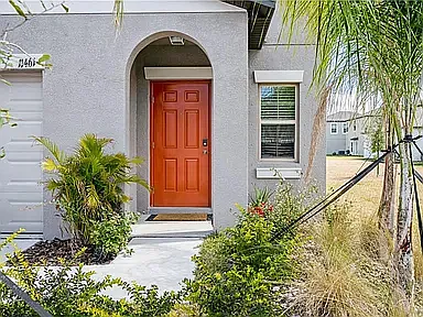 5 bed, 2264 sqft, $3,000 — Photo 2