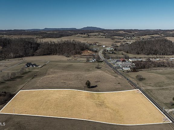 3rd image of 1490 Highway 81 N