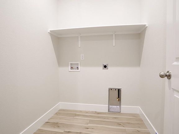 3rd image of 6236 Olympic Place