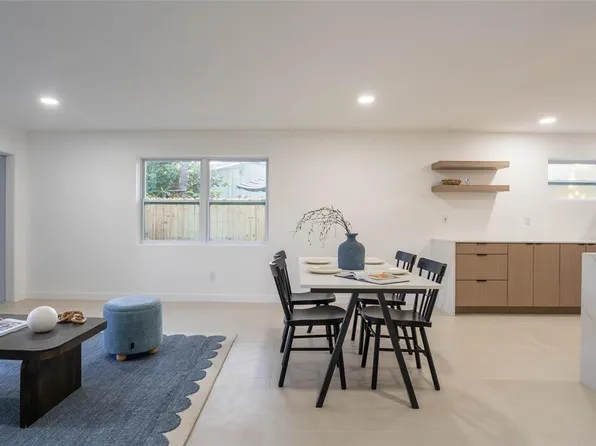 770 NE 34th Court, Oakland Park, FL 33334