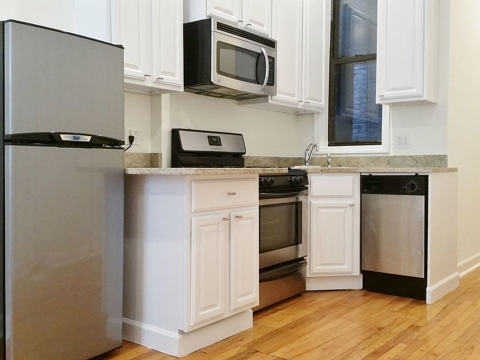 1st image of 124 W 139th St #1X2