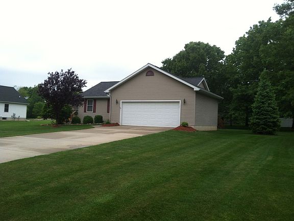 3rd image of 8567 River Bend Dr