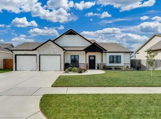 5414 W 46th St S, Wichita, KS 67215