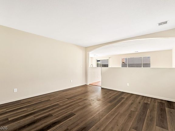 3rd image of 4849 Lone Grove Dr