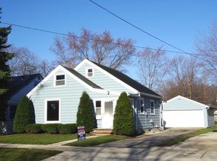 1132 13th Ave, Green Bay, WI 54304