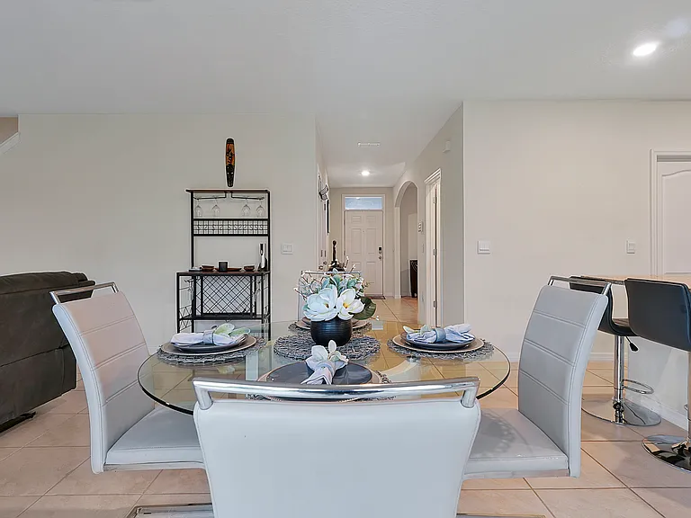 9673 Black Walnut Dr — Photo 13