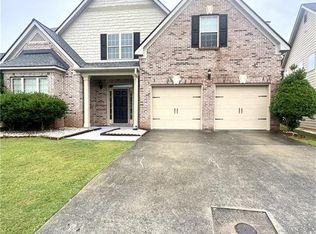 4111 SW Pearhaven Ln, Gainesville, GA 30504