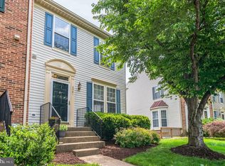 6981 Manahoac Pl, Gainesville, VA 20155