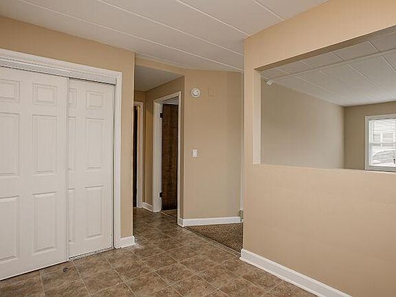 5th image of 117 Dolores Dr APT 7