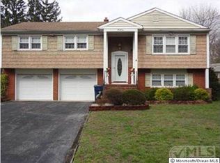 31 Jumping Brook Rd, Neptune, NJ 07753