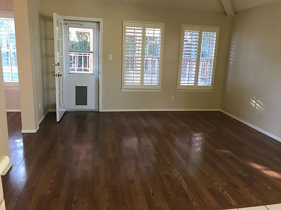 4th image of 10762 White Sands Dr