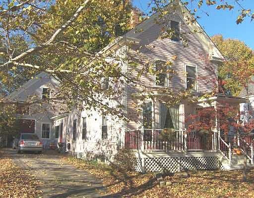 2nd image of 5 Larrabee Way