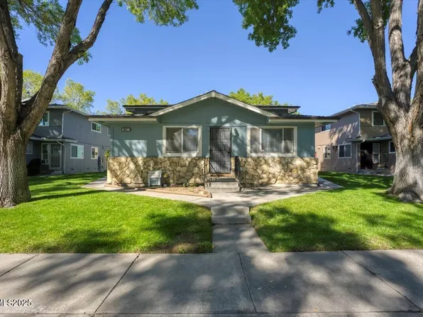 611 Oakwood Dr APT 1, Sparks, NV 89431