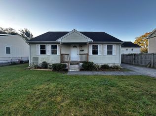 51 Quincy St, Springfield, MA 01109