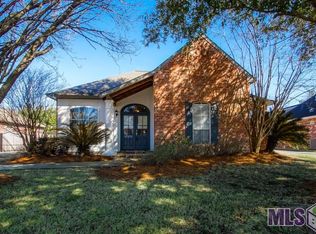 17371 Lake Azalea Dr, Baton Rouge, LA 70817