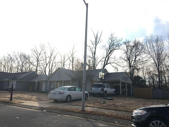 3rd image of 10511 Kristen Dr