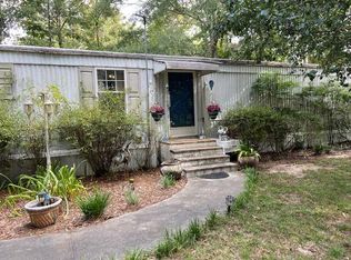 726 Nobles Rd, Sumrall, MS 39482