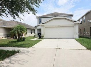 7256 Lumber Port Dr, Ruskin, FL 33573