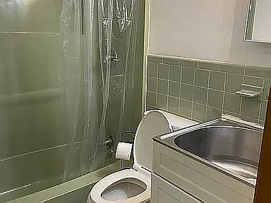 5th image of 200 Fosler Rd #17