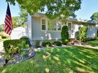 827 27th Ave N, Saint Cloud, MN 56303