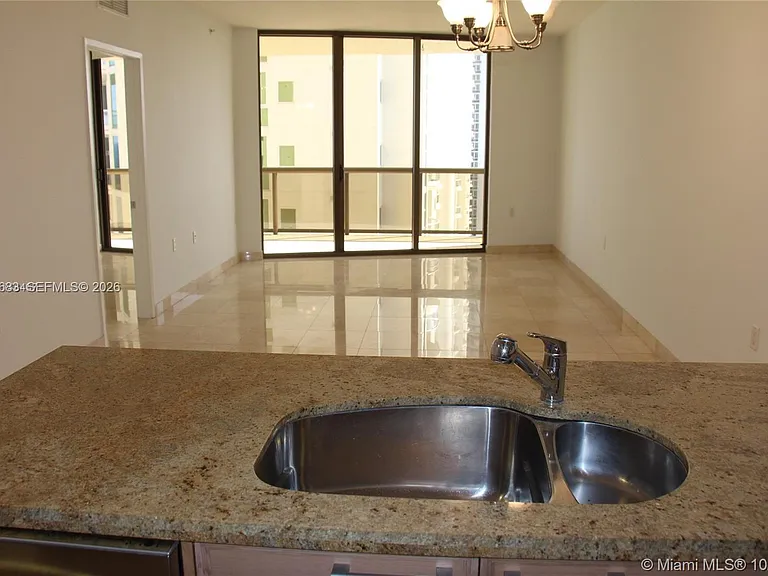 16275 Collins Ave — Photo 6
