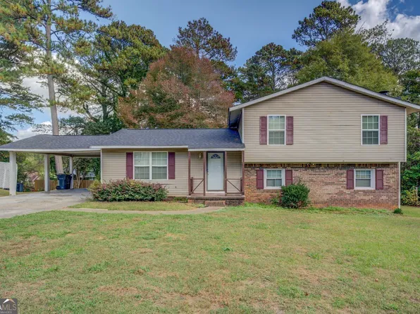 8354 Willows Ter, Riverdale, GA 30274