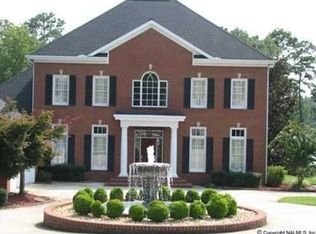 45 Shoreline Cir, Guntersville, AL 35976