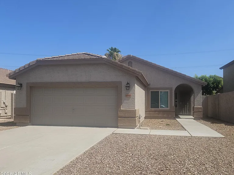 846 W Page Ave — Photo 1