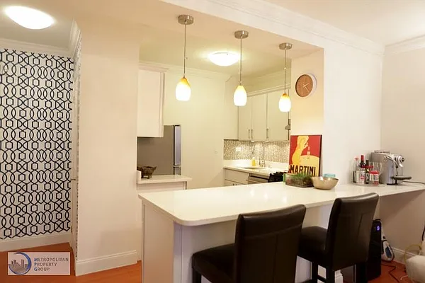 Sold by Metropolitan Property Group | media 16