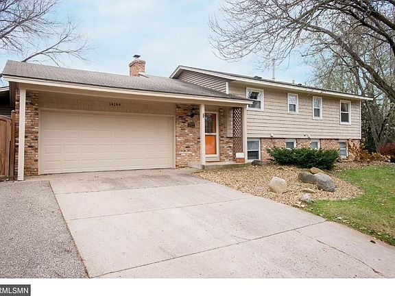3rd image of 14194 Garland Ave