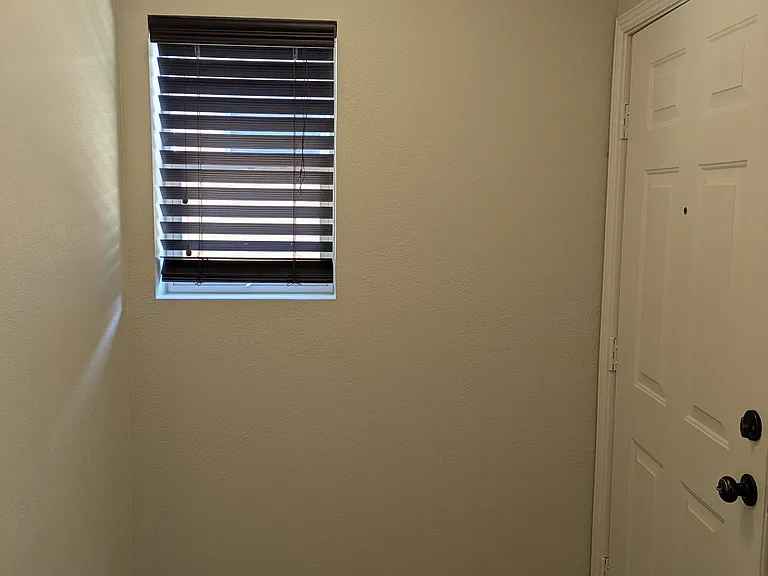 34 S Hazel Ct — Photo 6