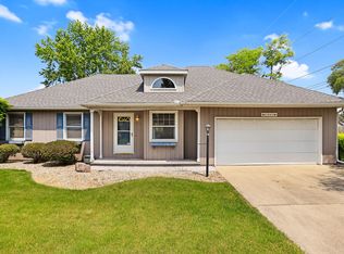 1902 Branch Rd, Champaign, IL 61821