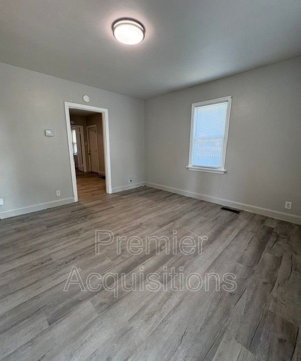 1st image of 478 Dulaney Ave