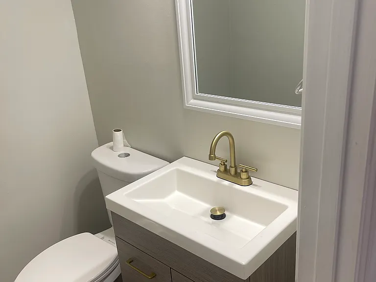 1400 Harford Square Dr — Photo 12
