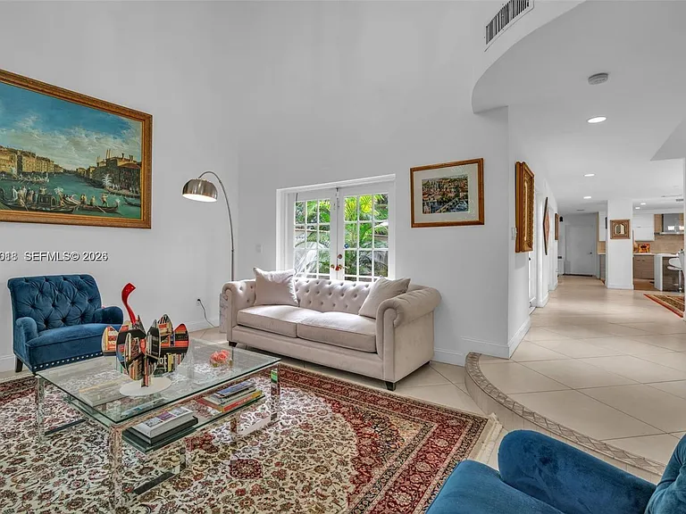 1543 Dorado Ave — Photo 15