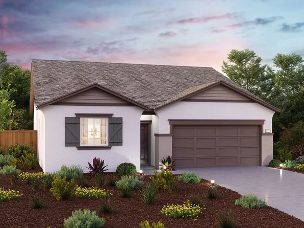 2038 E August Ave, Reedley, CA 93654