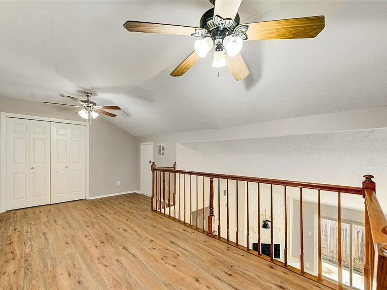 5255 Beaverbrook Dr — Photo 21