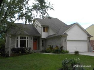 187 Olympia Dr, Troy, MI 48084