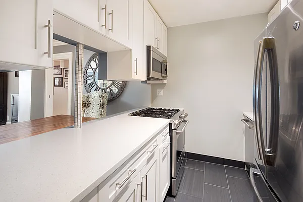 Sold by Compass | media 18