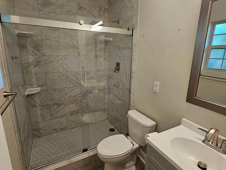 106 N Macarthur Ave — Photo 14