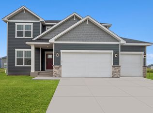15224 115th Ave N, Osseo, MN 55369