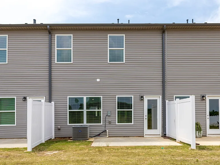 7582 Discovery Point Dr NW — Photo 27