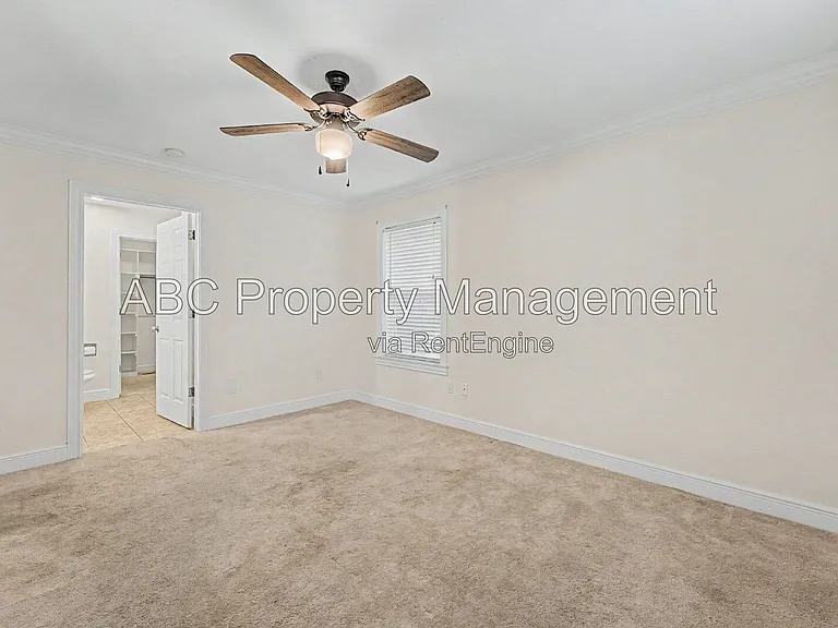 1525 W Deane St — Photo 10