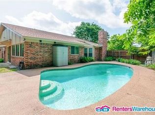 3133 Willow Bend Ct, Bedford, TX 76021