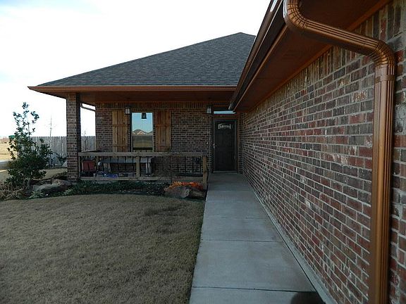 4th image of 8361 SW Sun Valley Dr