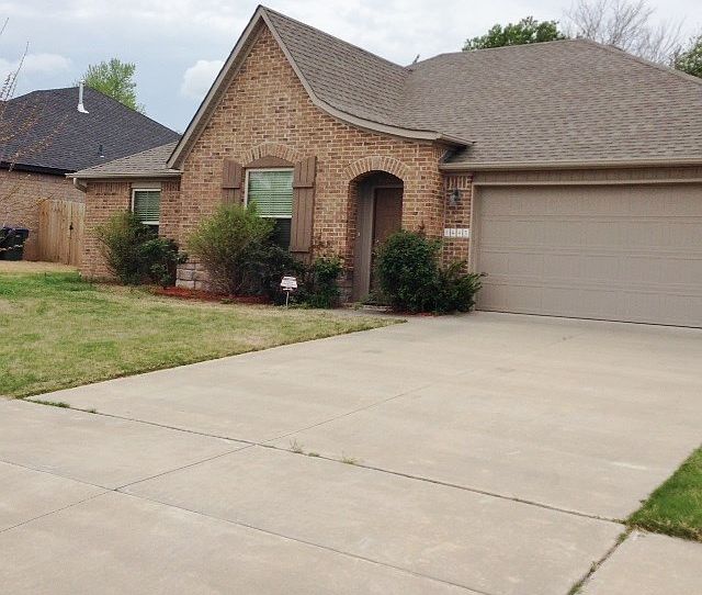 1st image of 1443 Blue Willow Ave