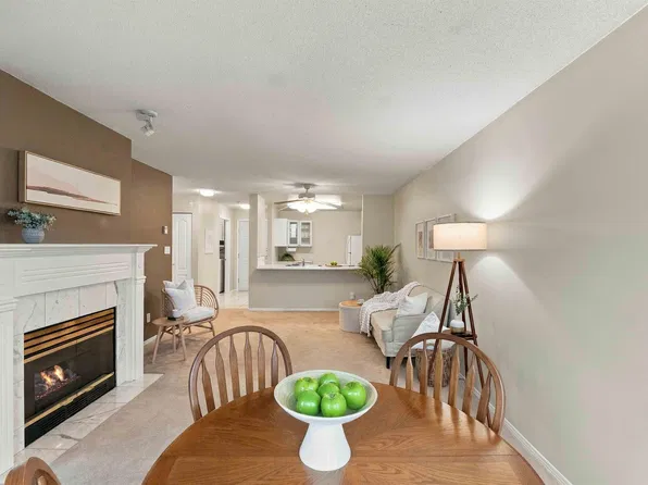 15140 108th Ave #312, Surrey, BC V3R 0T9